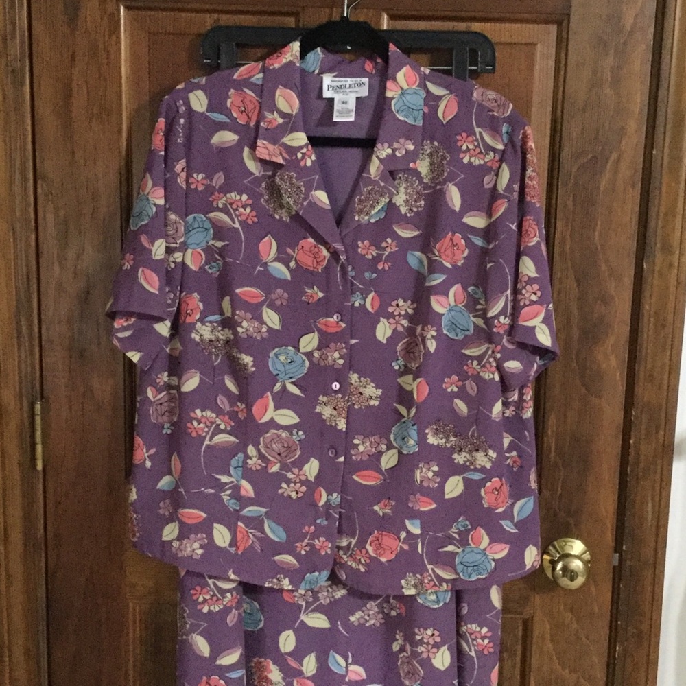 2-piece dress. Great colors for spring!